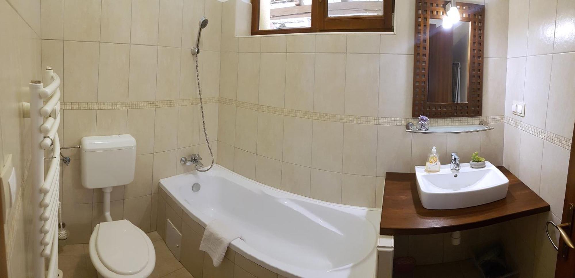 Gelleny Lux Apartman Jula Cameră foto